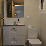 Apts Ara With Pool شقة بينايدورم
