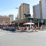 Apts Ara With Pool بينايدورم