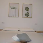 شقة Apts Ara With Pool بينايدورم