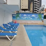 Apts Ara With Pool بينايدورم