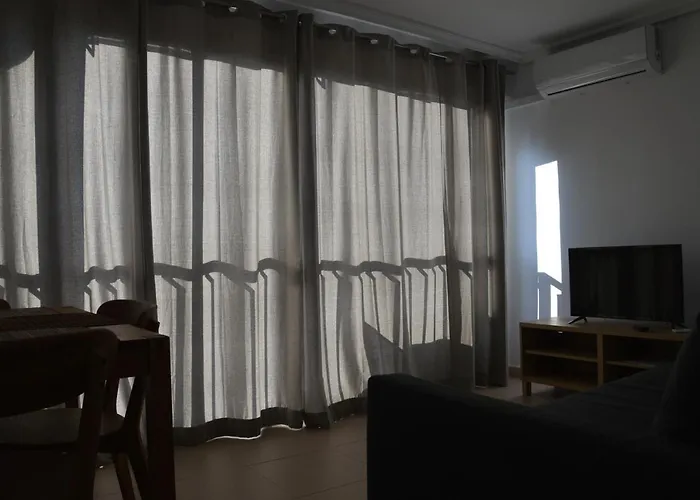 Apts Ara With Pool 아파트 베니돔