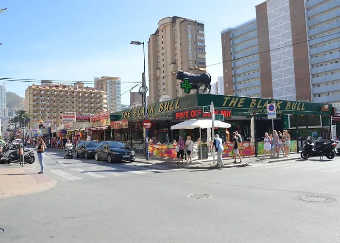 Apts Ara With Pool 베니돔