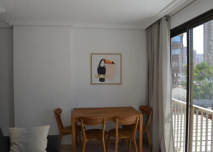 Apts Ara With Pool * 베니돔