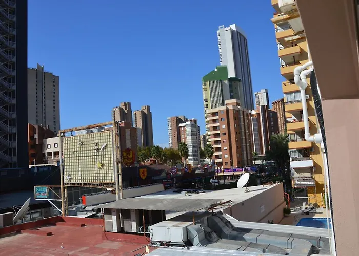 Apts Ara With Pool 아파트