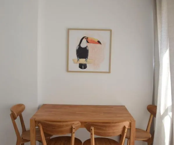 Apts Ara With Pool 아파트 베니돔