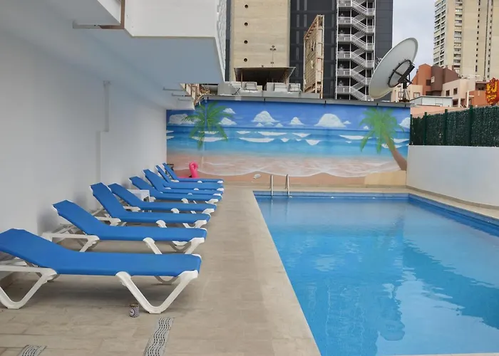 Apts Ara With Pool 베니돔